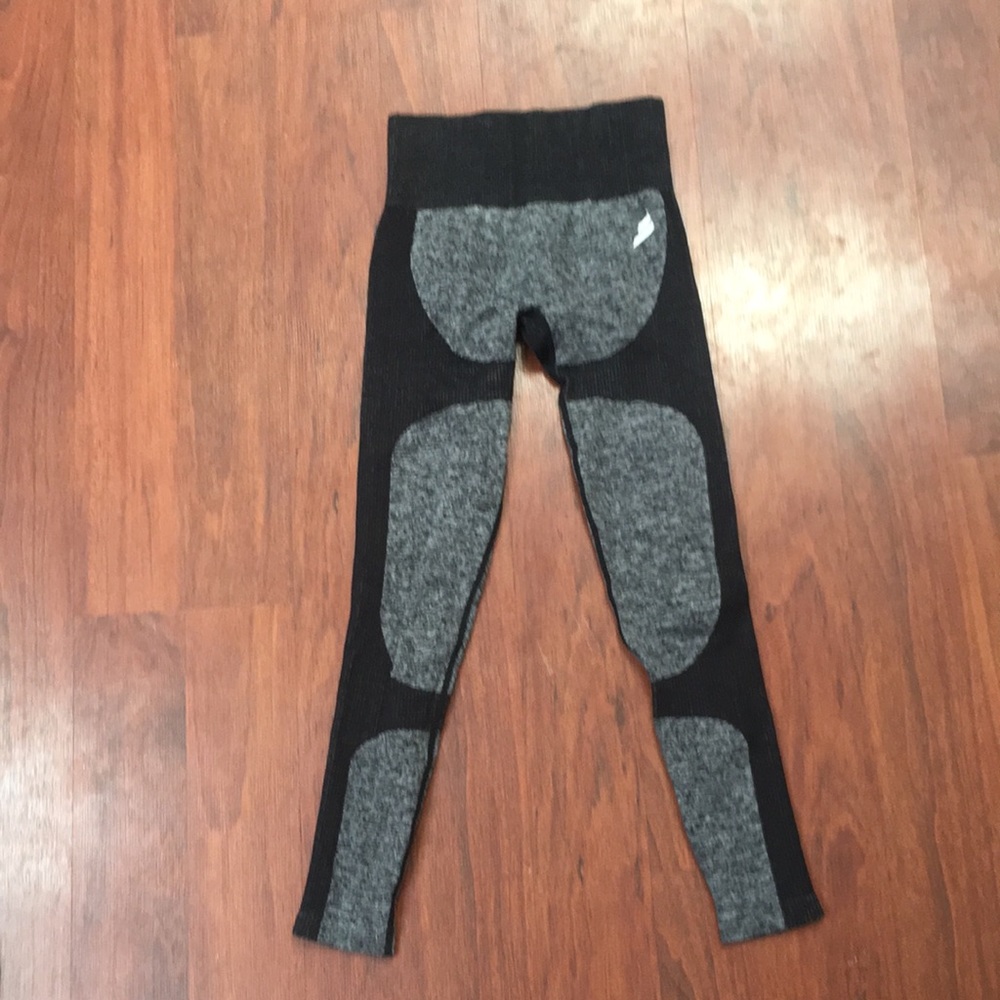 Black and gray leggings from do you even